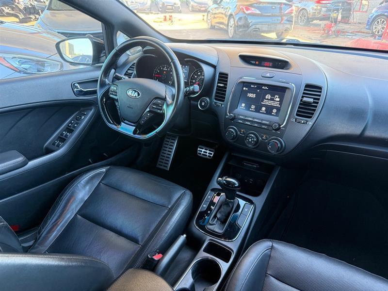 Kia Forte 5-Door SX 7A 2017