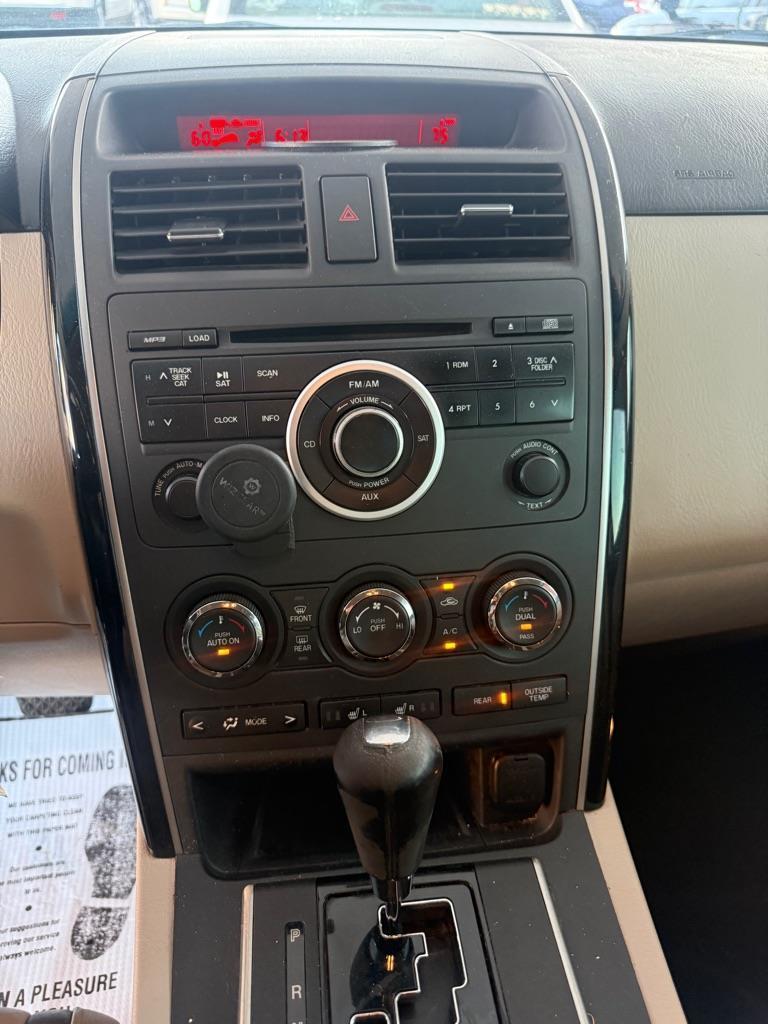 Mazda CX-9 Touring 2012