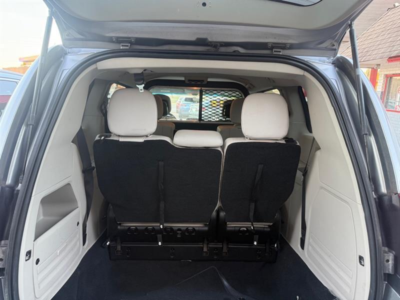 Dodge Grand Caravan SE 2015