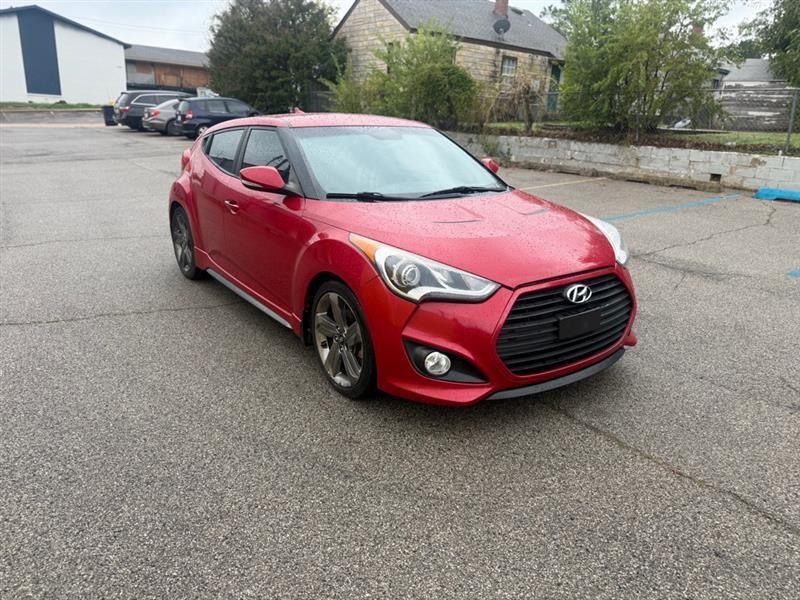 Hyundai Veloster Turbo 6MT 2015