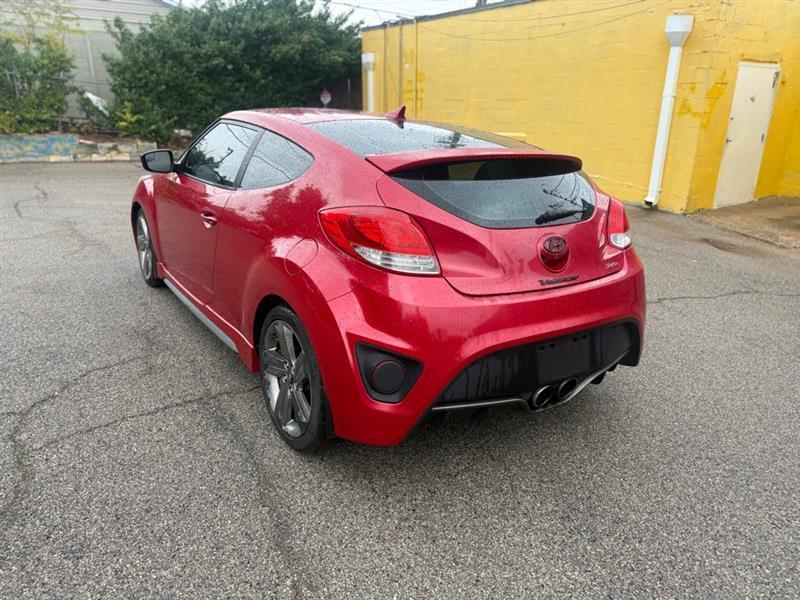 Hyundai Veloster Turbo 6MT 2015