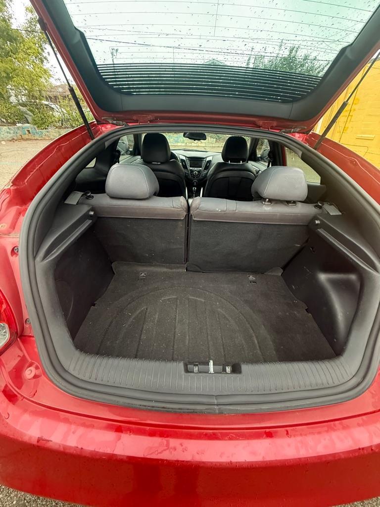 Hyundai Veloster Turbo 6MT 2015
