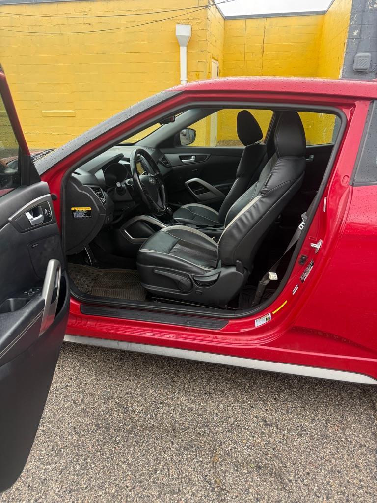 Hyundai Veloster Turbo 6MT 2015
