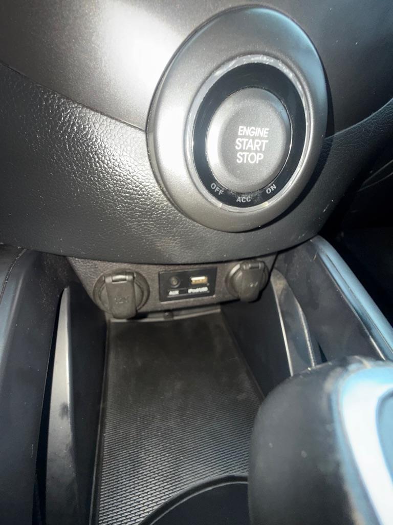 Hyundai Veloster Turbo 6MT 2015