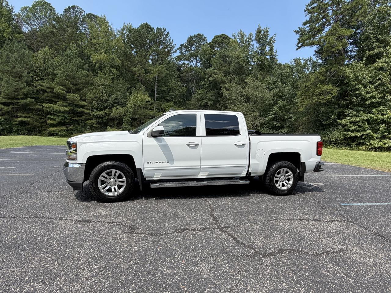 2018 Chevrolet Silverado 1500 LT Crew Cab 2WD