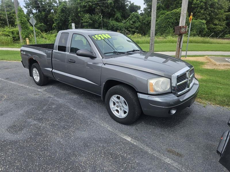 2006 Dodge Dakota SLT Club Cab 4WD