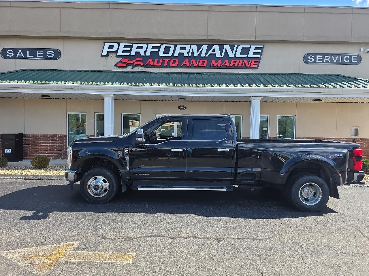 2023 Ford Super Duty F-350 DRW LARAIT