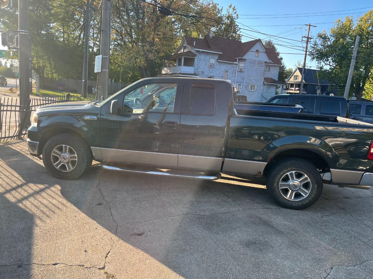 Ford F-150 Lariat SuperCab 2WD 2006