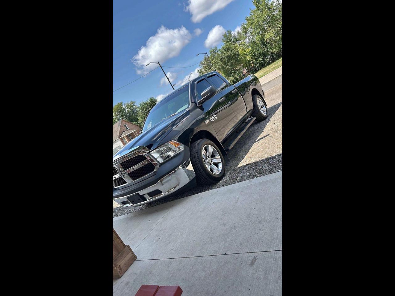 RAM 1500 Tradesman Quad Cab 4WD 2014