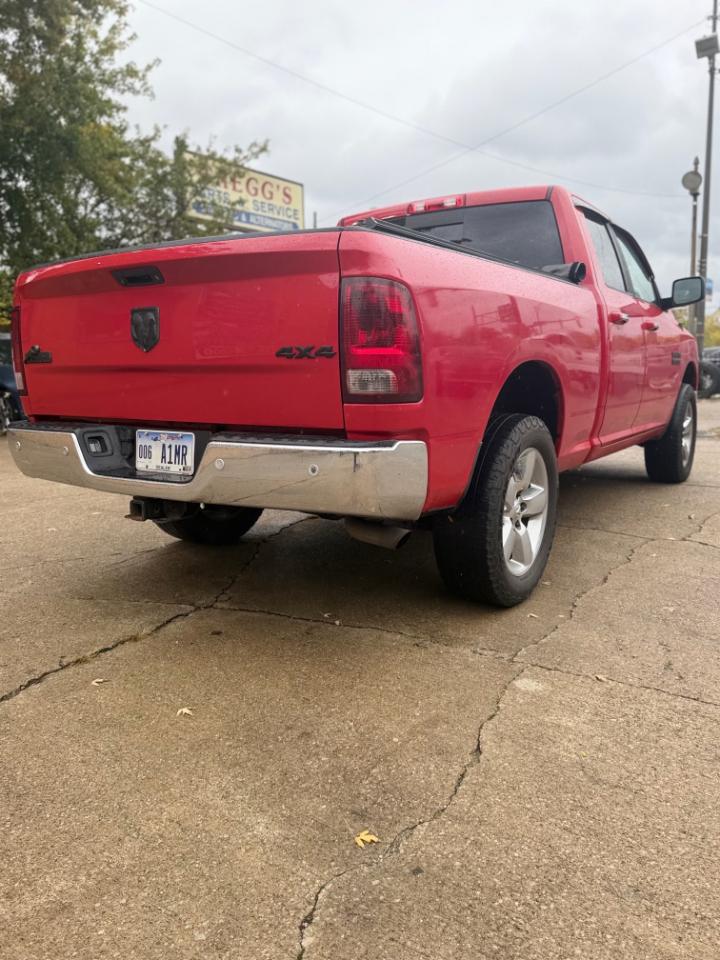 RAM 1500 SLT Quad Cab 4WD 2014