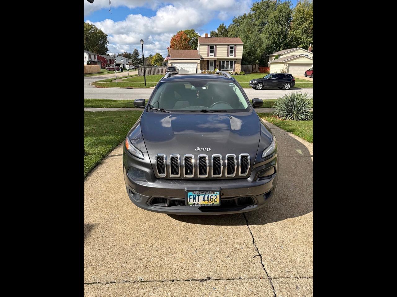 Jeep Cherokee Latitude FWD 2016
