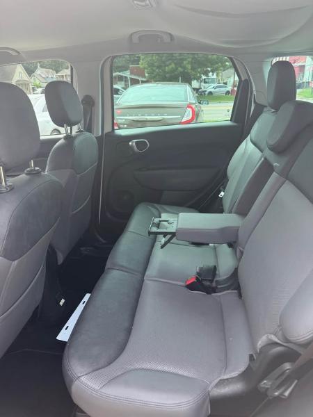 2015 FIAT 500L Lounge - Photo 5