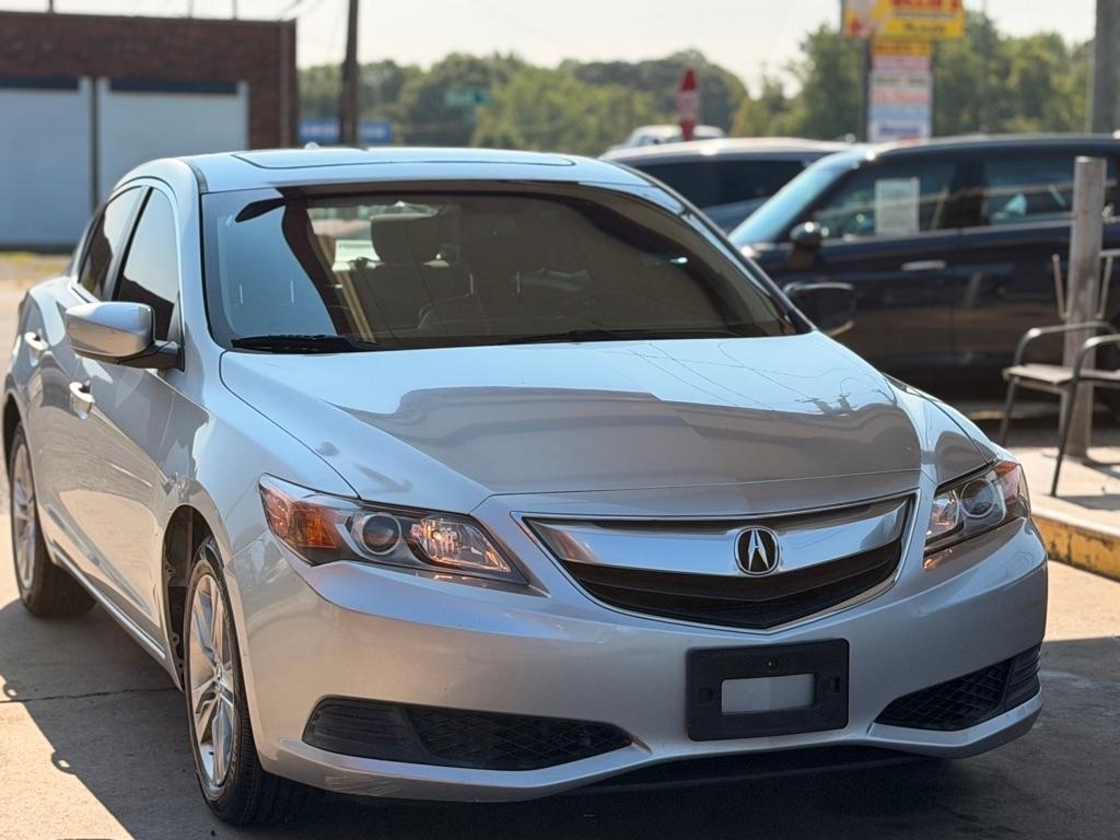 Acura ILX 4dr Sdn 2.0L 2013