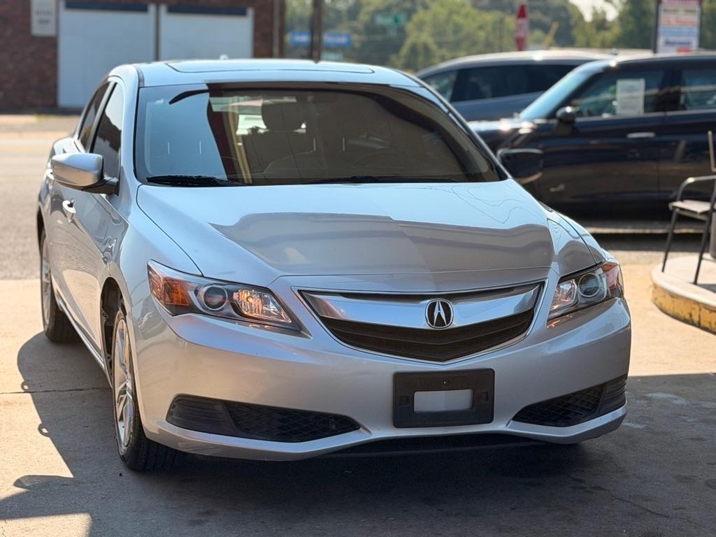 Acura ILX 4dr Sdn 2.0L 2013