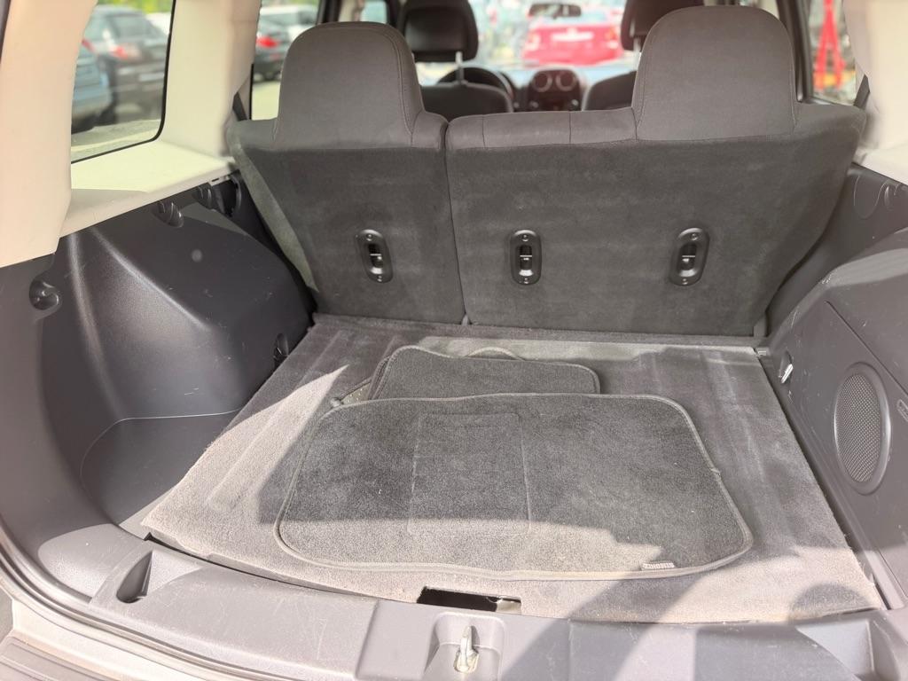 Jeep Patriot FWD 4dr Latitude 2014