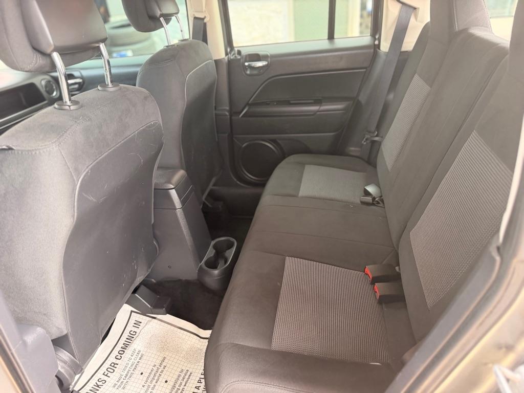 Jeep Patriot FWD 4dr Latitude 2014