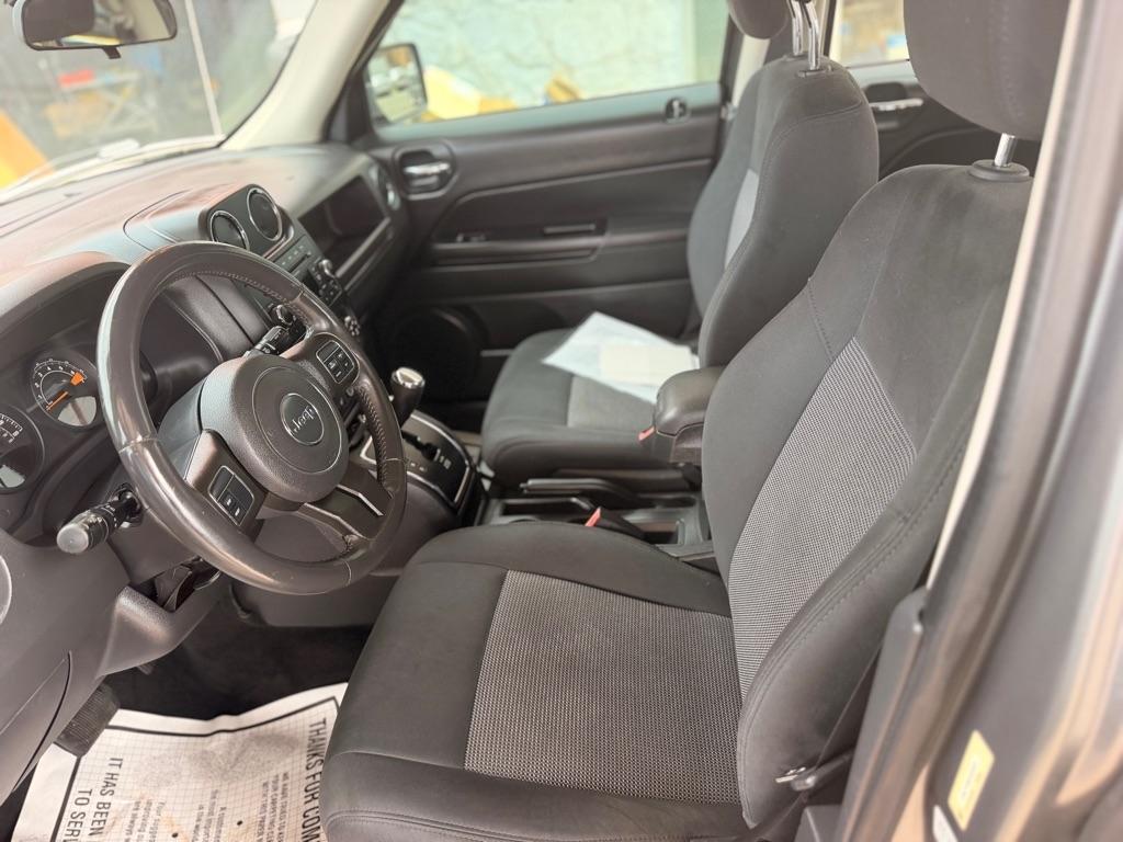 Jeep Patriot FWD 4dr Latitude 2014