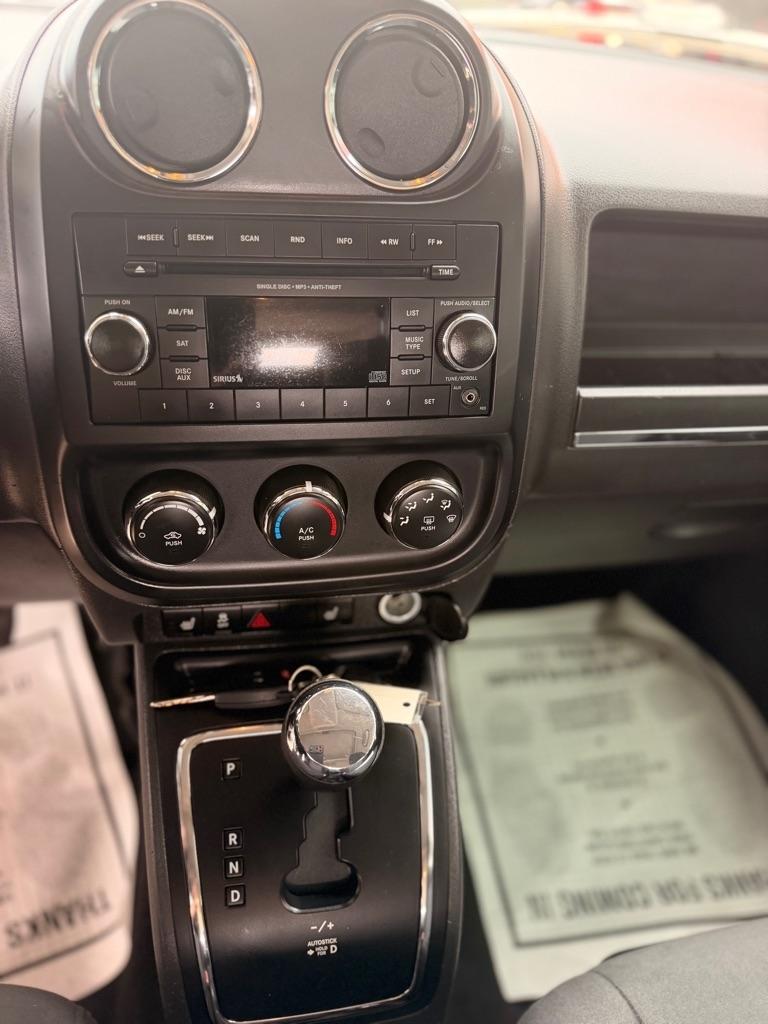 Jeep Patriot FWD 4dr Latitude 2014