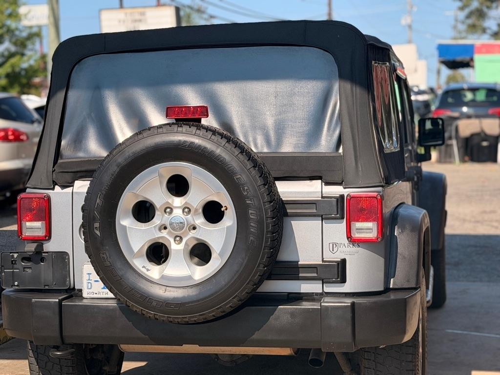 Jeep Wrangler Unlimited 4WD 4dr Sport 2015