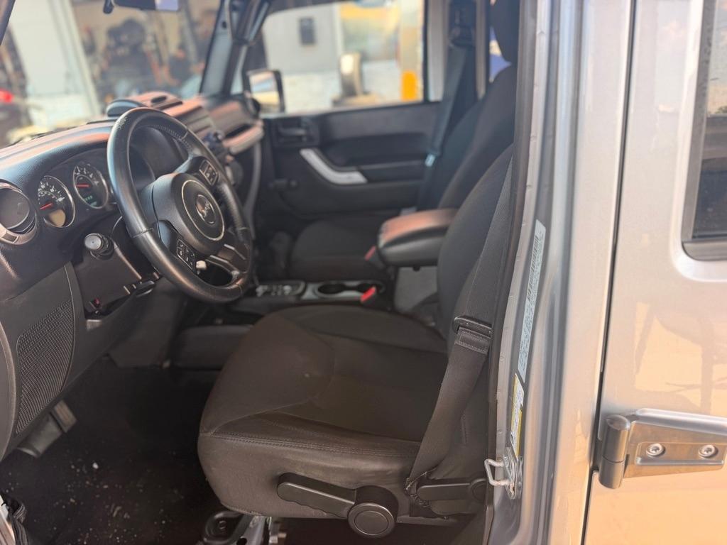 Jeep Wrangler Unlimited 4WD 4dr Sport 2015