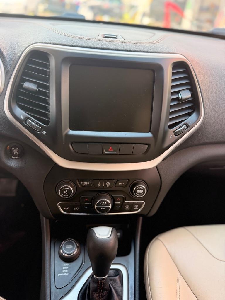 Jeep Cherokee 4WD 4dr Limited 2015
