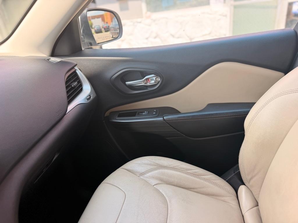 Jeep Cherokee 4WD 4dr Limited 2015