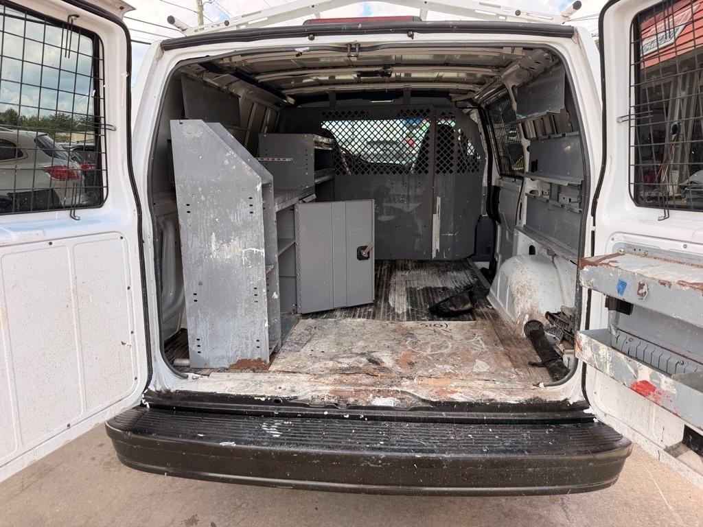 Chevrolet Astro Cargo Van 111.2" WB RWD 2002