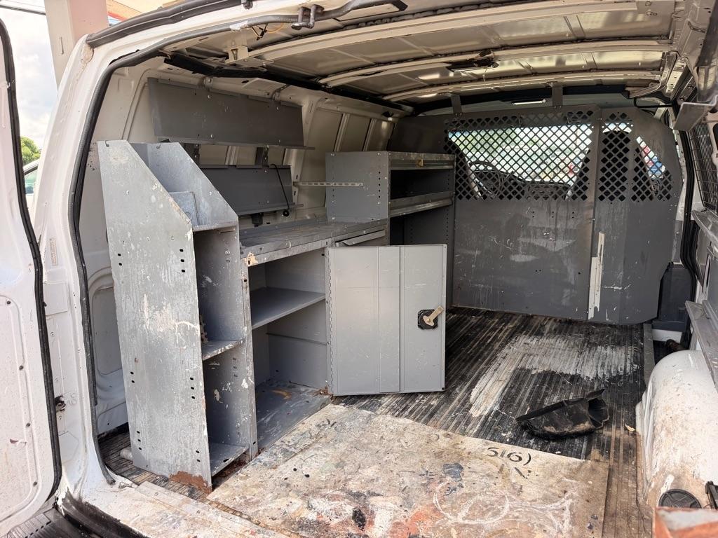 Chevrolet Astro Cargo Van 111.2" WB RWD 2002