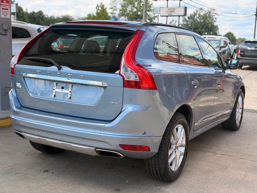 Volvo XC60 T5 FWD 2017
