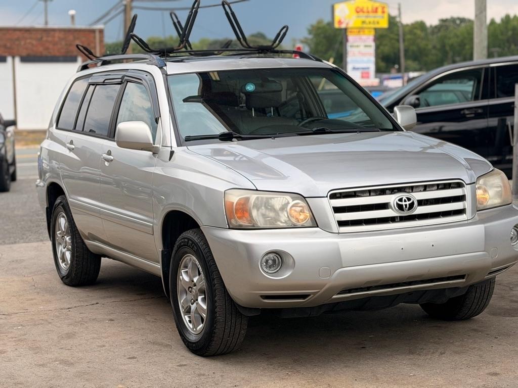 Toyota Highlander 4dr V6 4WD w/3rd Row (Natl) 2005