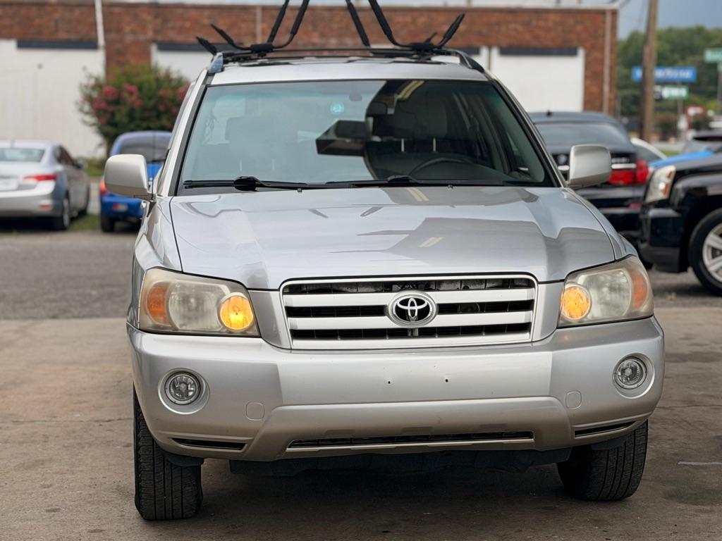 Toyota Highlander 4dr V6 4WD w/3rd Row (Natl) 2005