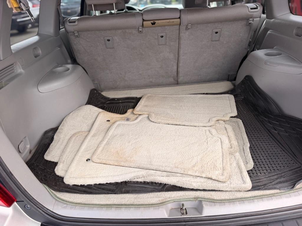 Toyota Highlander 4dr V6 4WD w/3rd Row (Natl) 2005