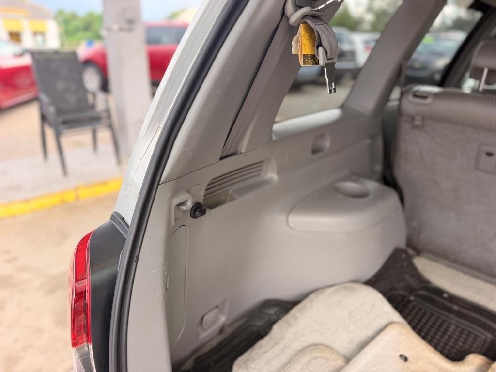 Toyota Highlander 4dr V6 4WD w/3rd Row (Natl) 2005