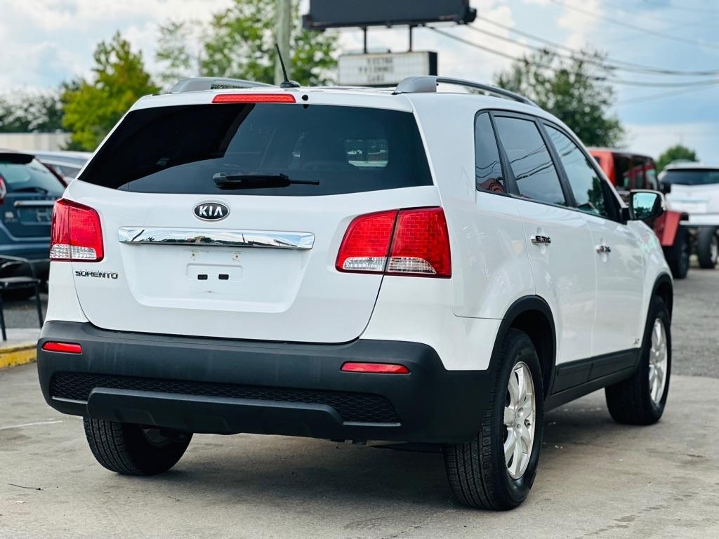 Kia Sorento AWD 4dr V6 LX 2013