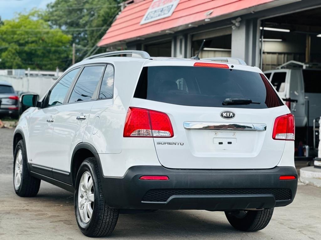 Kia Sorento AWD 4dr V6 LX 2013