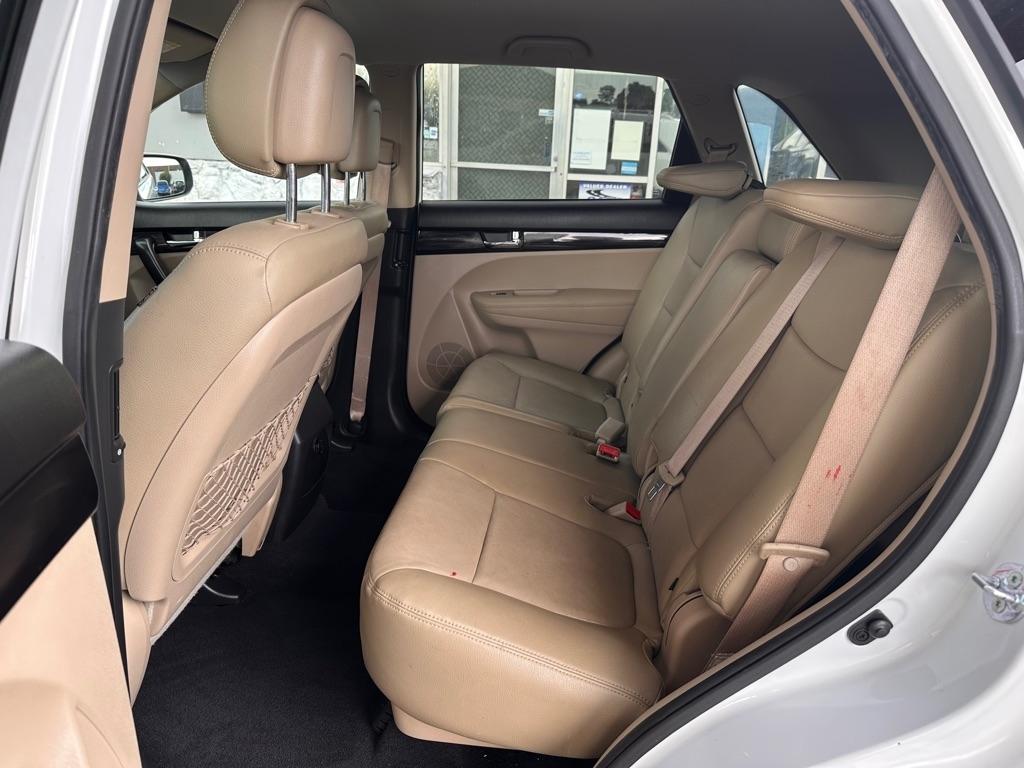 Kia Sorento AWD 4dr V6 LX 2013