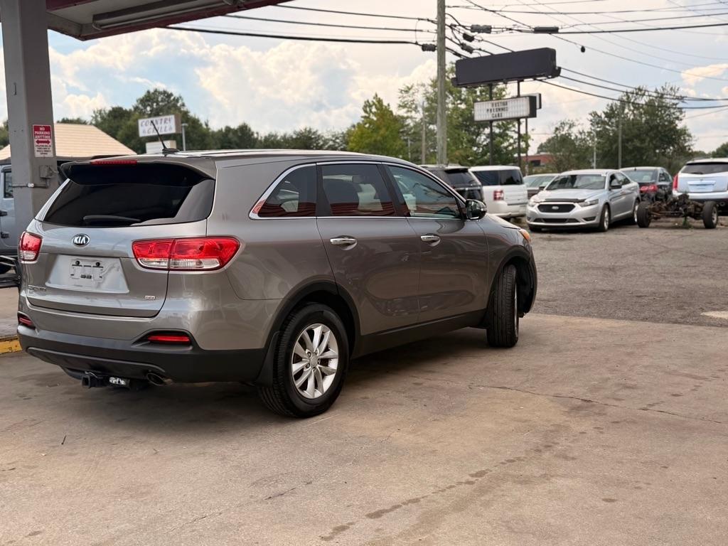 Kia Sorento FWD 4dr 2.4L L 2016