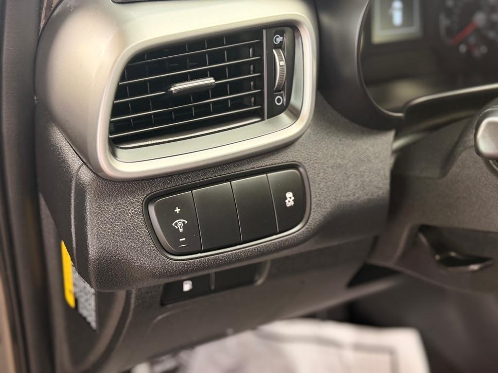 Kia Sorento FWD 4dr 2.4L L 2016