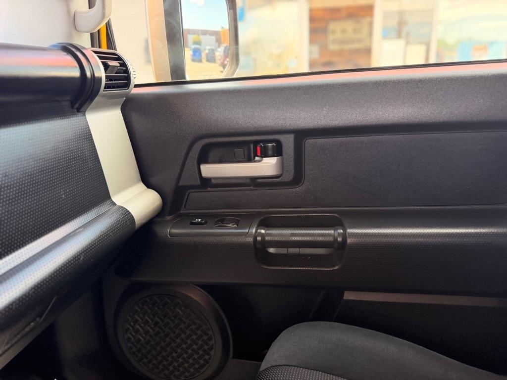 Toyota FJ Cruiser 4WD 4dr Manual (Natl) 2007