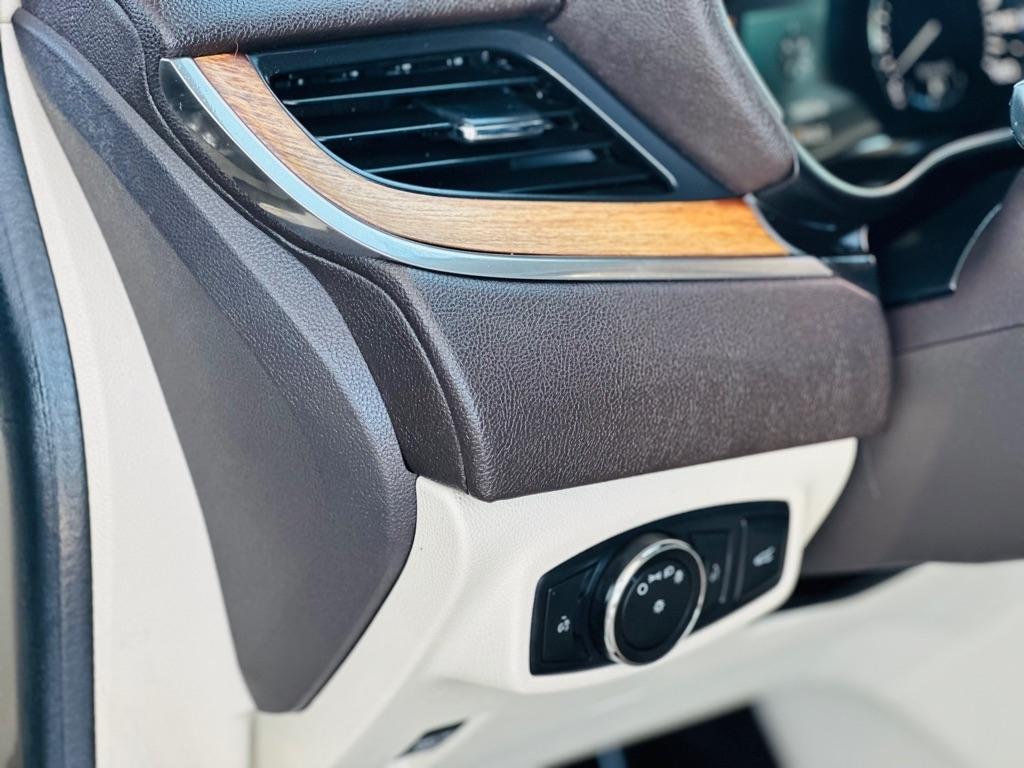 Lincoln MKC FWD 4dr 2015