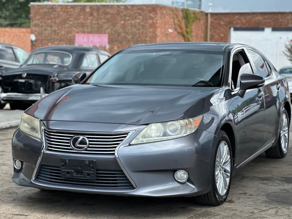 Lexus ES 350 4dr Sdn 2013