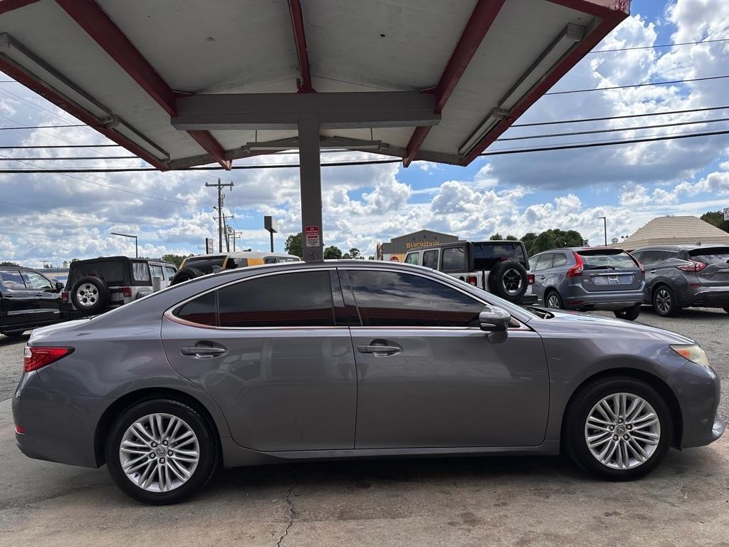 Lexus ES 350 4dr Sdn 2013