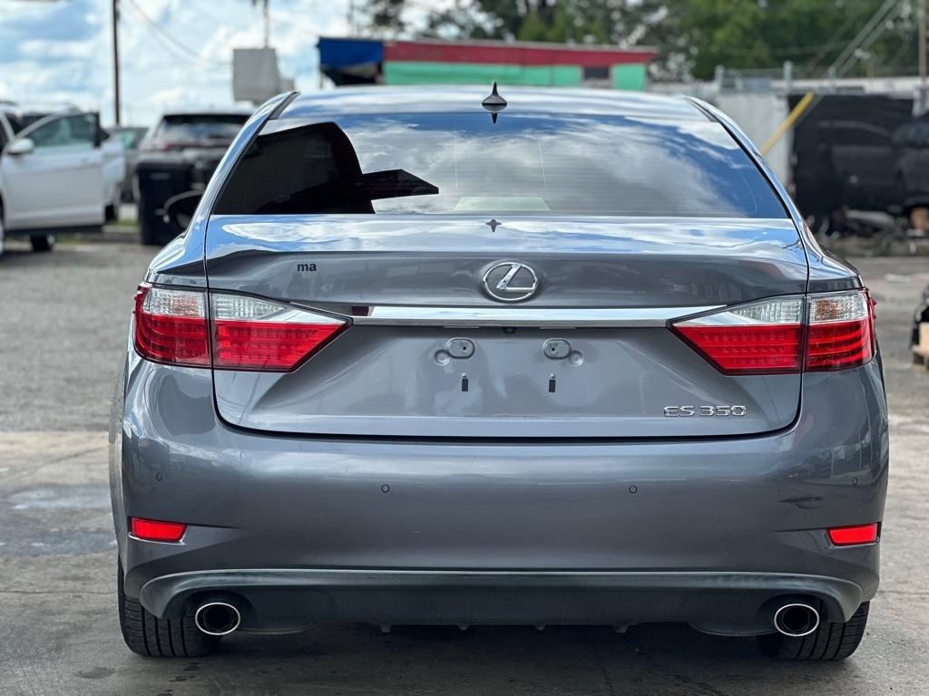 Lexus ES 350 4dr Sdn 2013