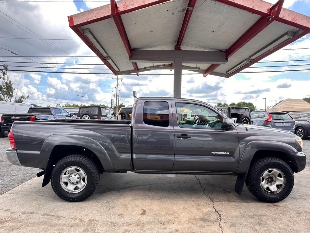 Toyota Tacoma 2WD Access Cab V6 AT PreRunner (Natl) 2013