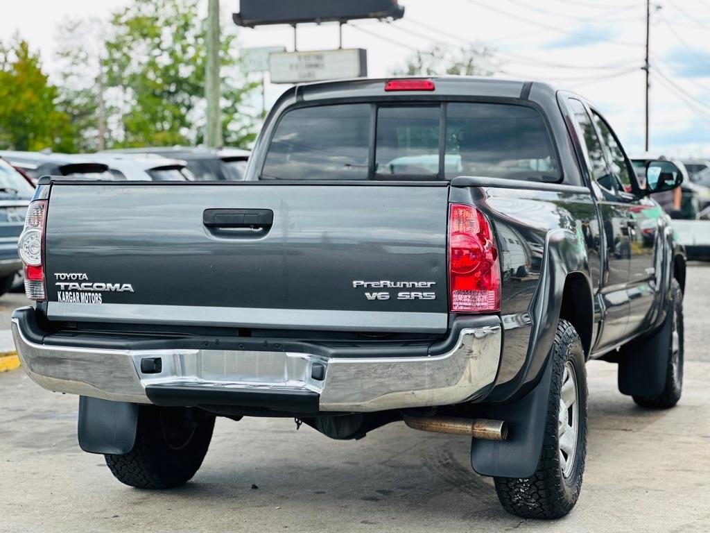 Toyota Tacoma 2WD Access Cab V6 AT PreRunner (Natl) 2013