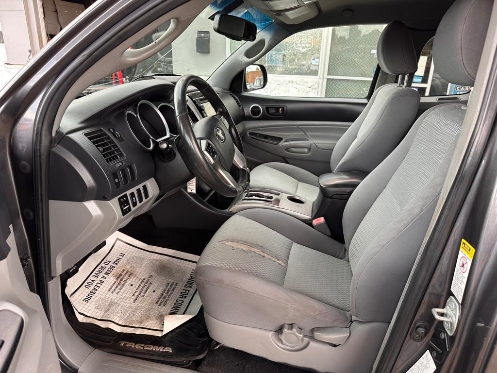 Toyota Tacoma 2WD Access Cab V6 AT PreRunner (Natl) 2013