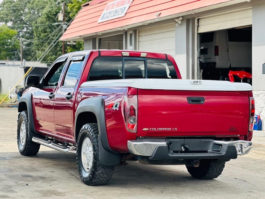 Chevrolet Colorado Crew Cab 126.0" WB 4WD 1SF LS Z71 2005