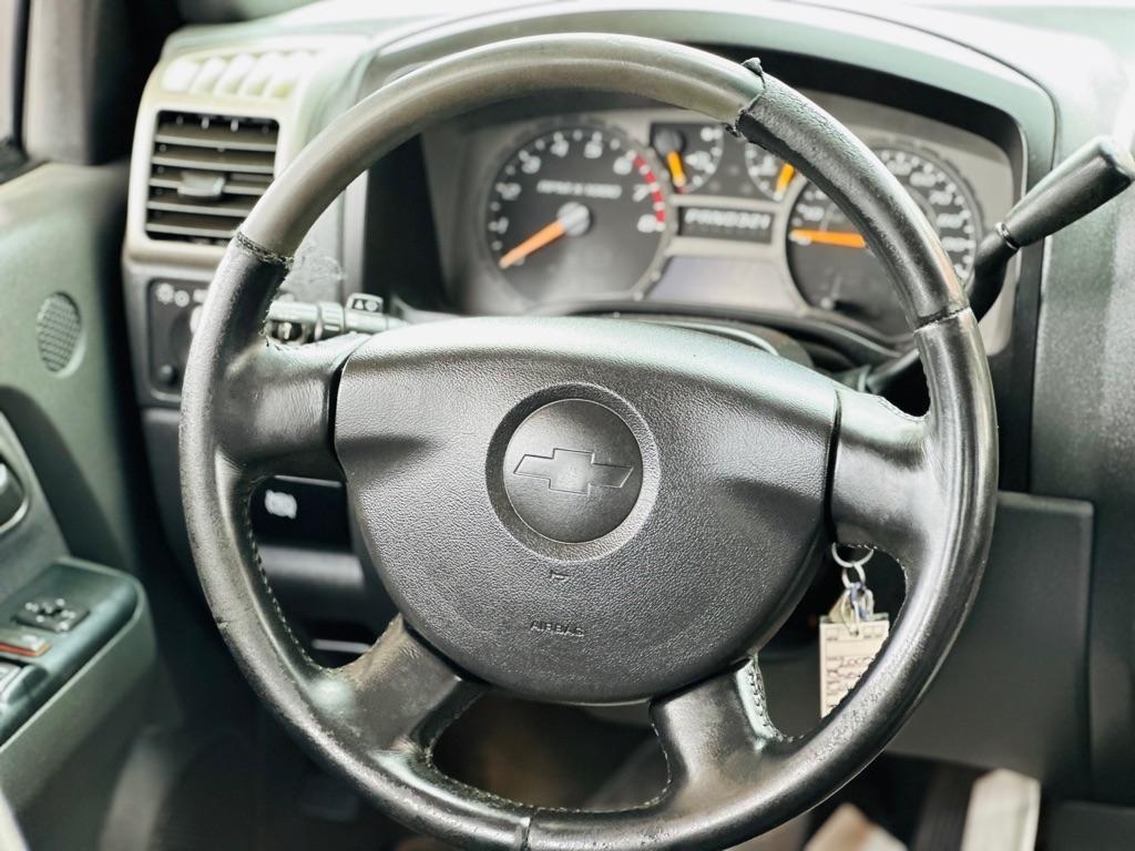 Chevrolet Colorado Crew Cab 126.0" WB 4WD 1SF LS Z71 2005