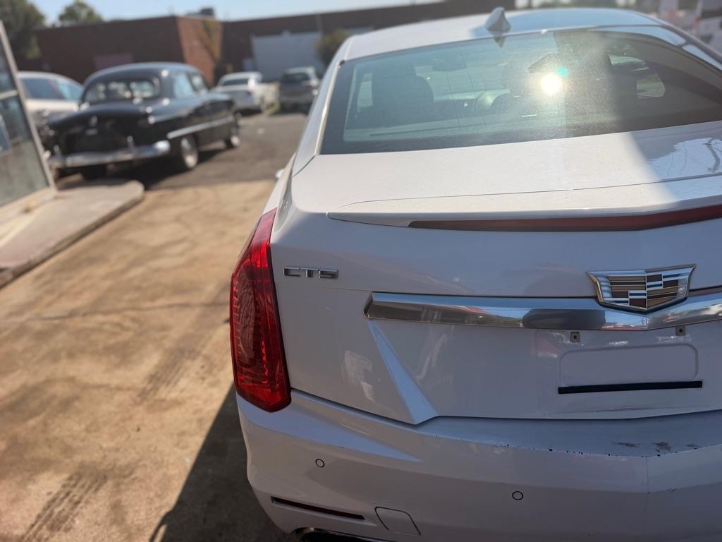 Cadillac CTS Sedan 4dr Sdn 2.0L Turbo RWD 2016