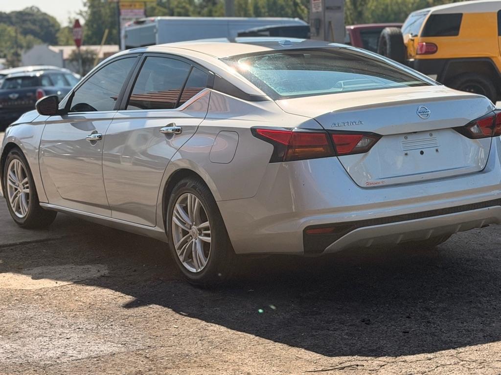 Nissan Altima 2.5 S Sedan 2020